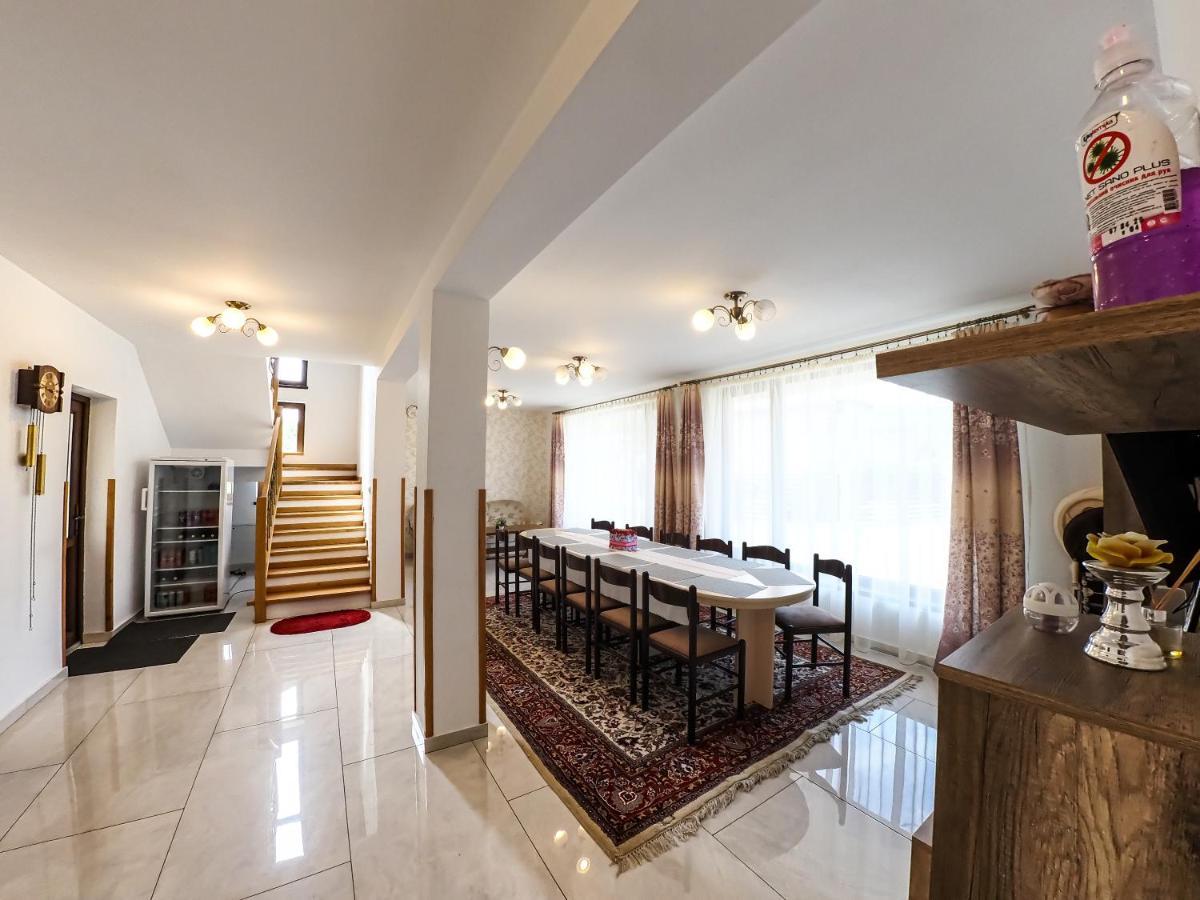Casa Iulia Villa Pojorita Luaran gambar